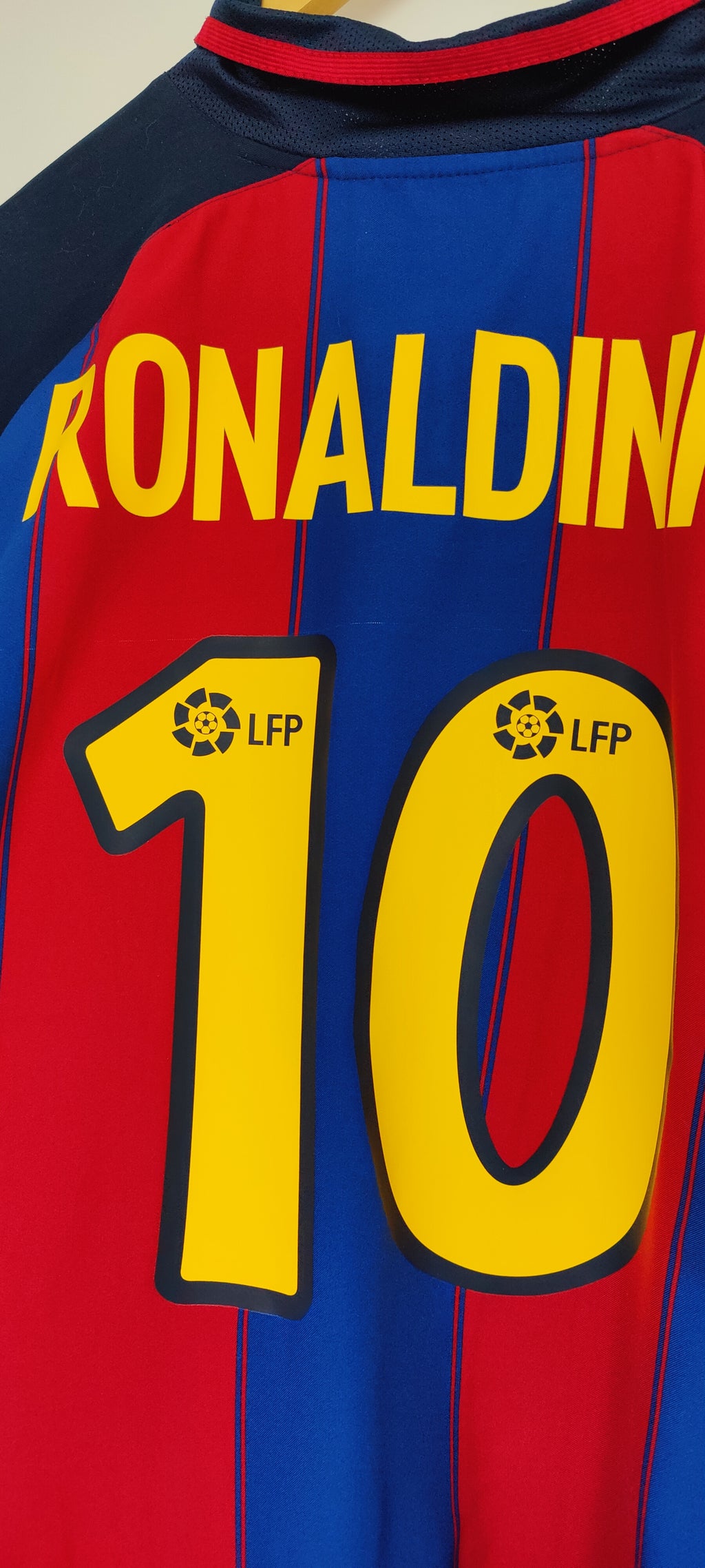 Maillot Barcelone Domicile 2003/2004 - Ronaldinho
